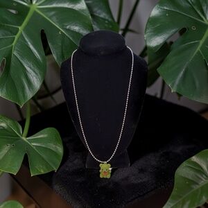 10/ $10 New Green Teddy Pendant Necklace - Women Jewelry